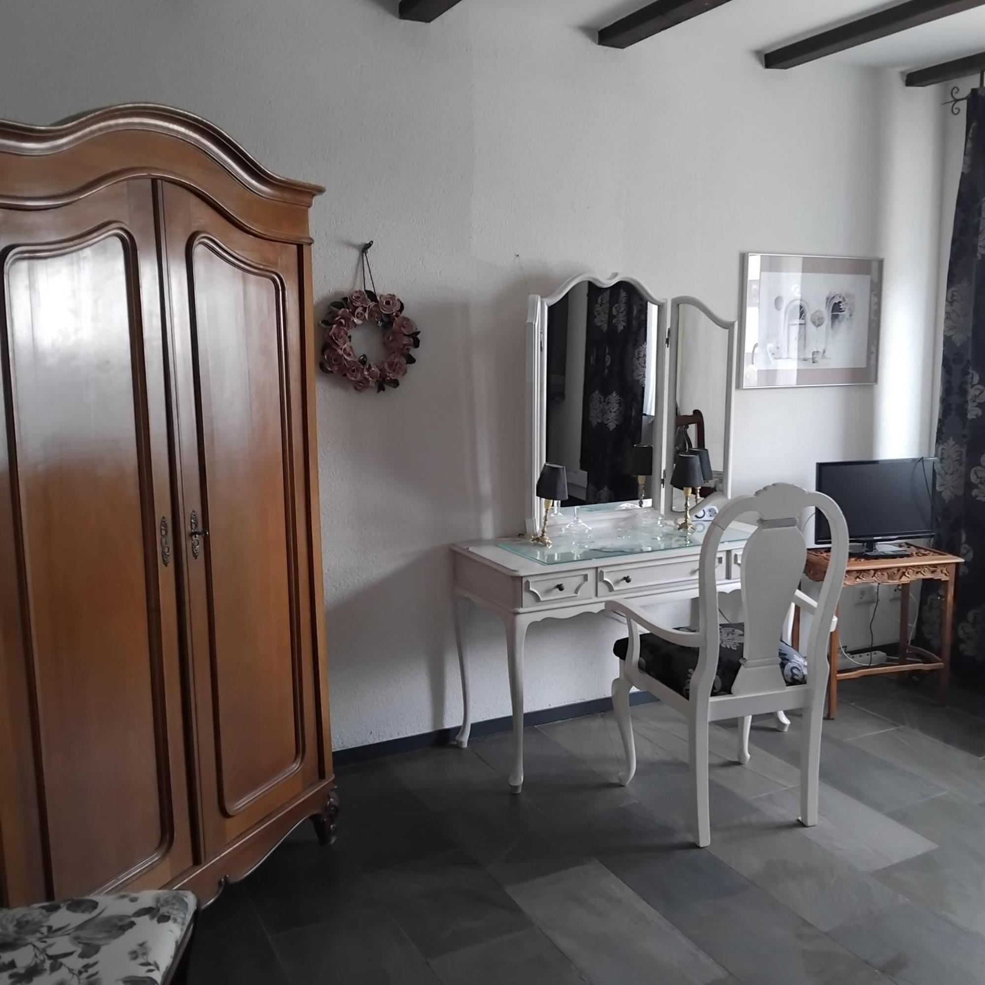 라이멘 Residenz Am Berg 아파트 외부 사진
